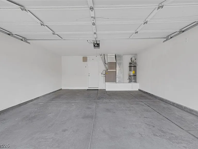 8249 Peaceful Canyon Dr — Photo 30