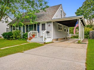 1700 Victor Ave, Lansing, MI 48910