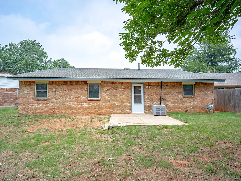 742 W Juniper Dr — Photo 20