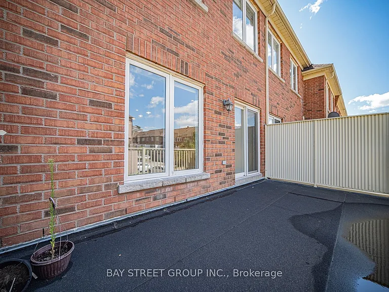 16 Dahlia Rd — Photo 38
