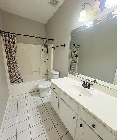 986 Savannah Ln — Photo 14