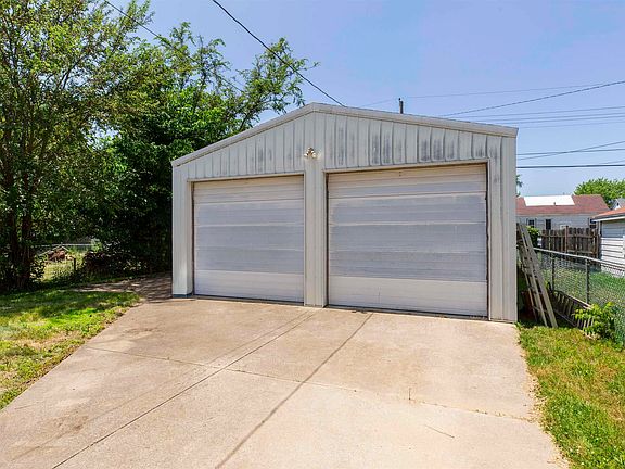 2nd image of 517 S Edison Ave
