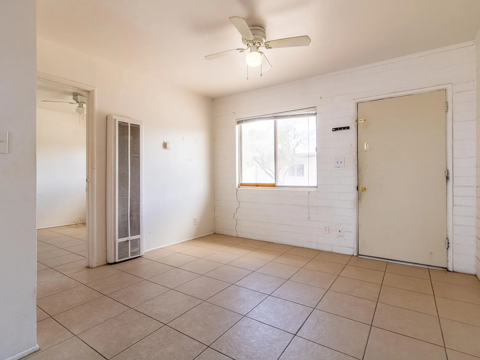 1 bed, 505 sqft, $695 — Photo 2