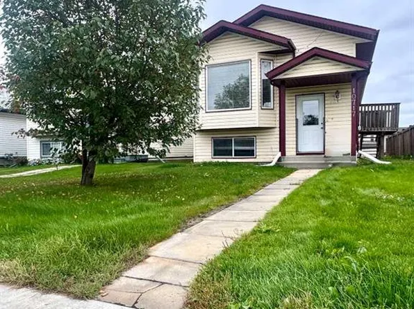 10717 N 74th Ave, Grande Prairie, AB T8W 2T2