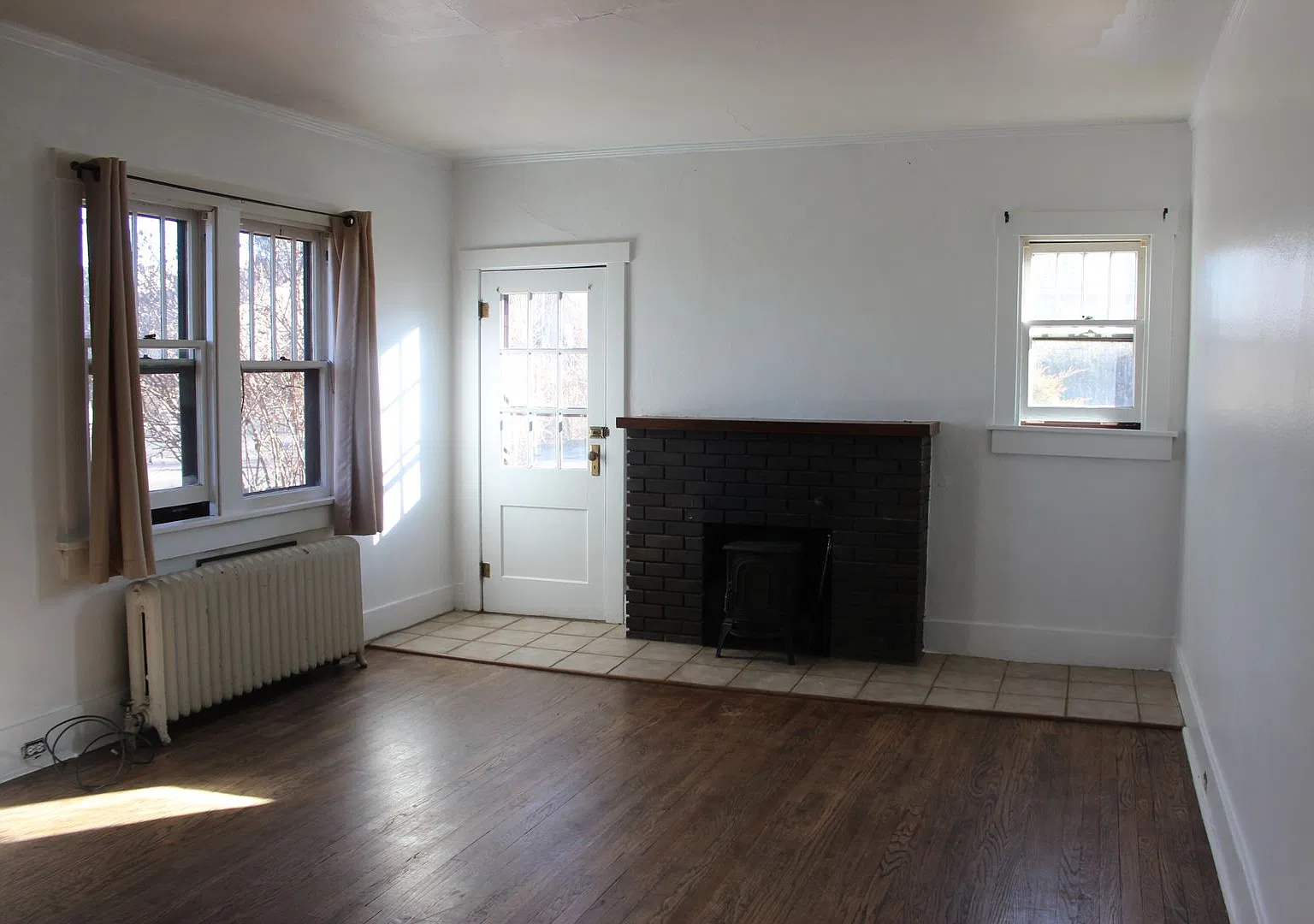 LARGE 3 bedroom in Old Broadmoor — Photo 4
