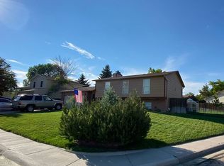 4116 Magnolia Dr, Cheyenne, WY 82009