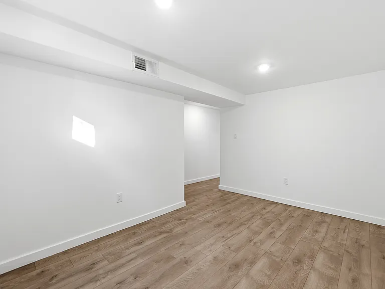 73 Macarthur Ave #1 — Photo 14
