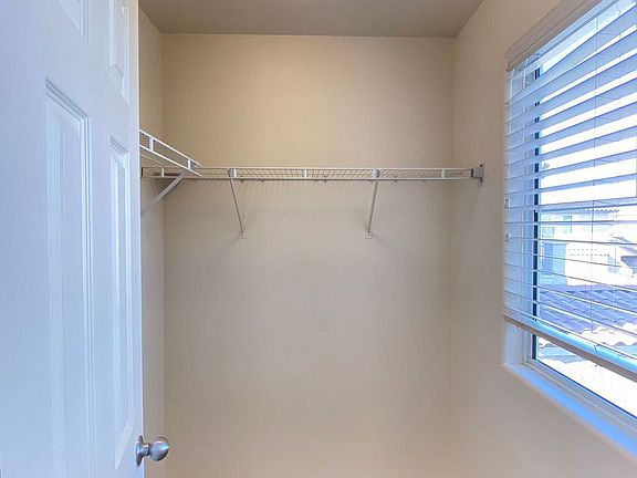 5th image of 5855 Lee Fairy Ct