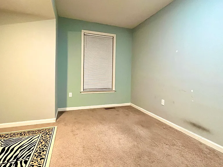 727 Evans St — Photo 14