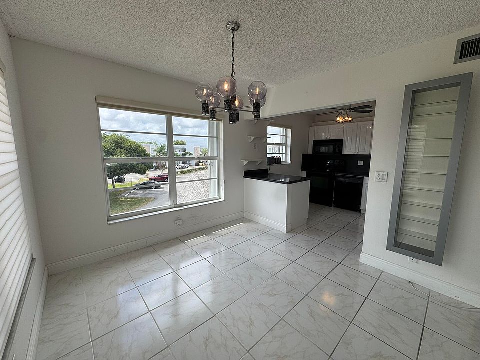 1st image of 301 Wellington F