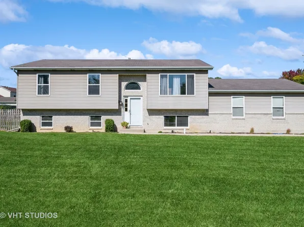 940 Washington Ave, Winthrop Harbor, IL 60096