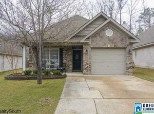 294 Forest Lakes Dr, Sterrett, AL 35147
