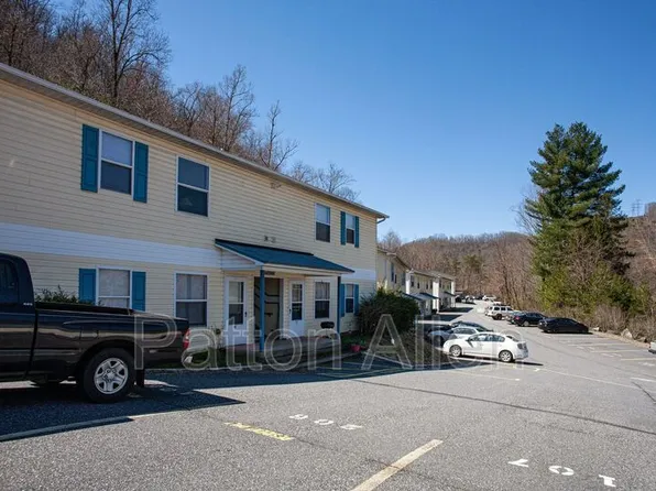 109 Citadel Dr APT 210, Cullowhee, NC 28723