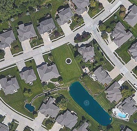 5th image of 18659 Nina St