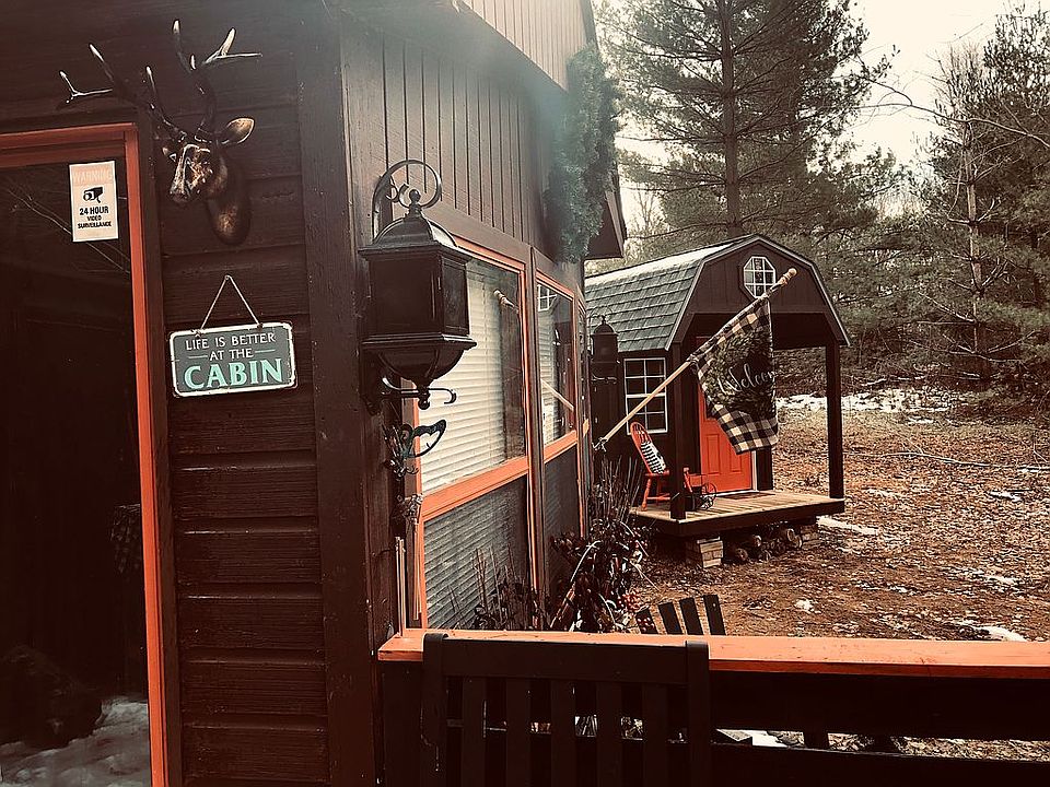 The Bell Rae Cabin 