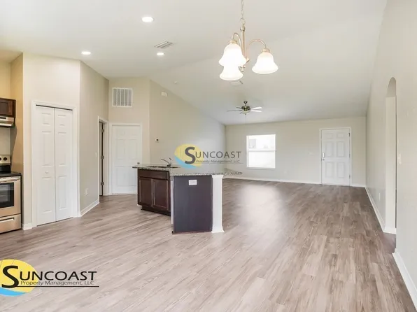 140 Pine Trce, Ocala, FL 34472