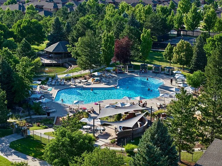 Main pool and clubhouse