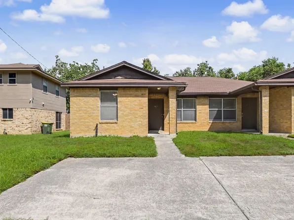 1605 Hazelwood St Unit B, Conroe, TX 77301