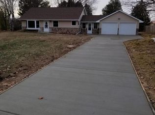 12571 Velp Ave, Green Bay, WI 54313