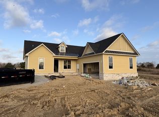 2647 Pleasant Grove Rd, Westmoreland, TN 37186