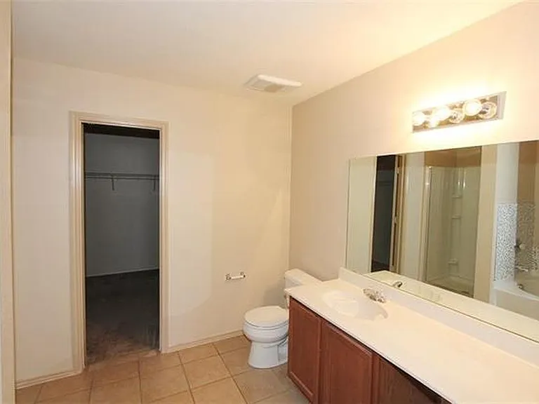 1812 Diamond Lake Trl — Photo 23
