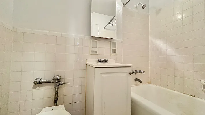 Rented by Skyward | media 10