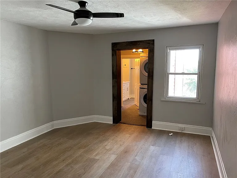 4224 Milgate St — Photo 10