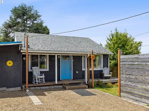 1315 SE Oar Ave, Lincoln City, OR 97367