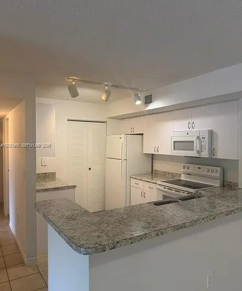3854 Lyons Rd #201-5 — Photo 10