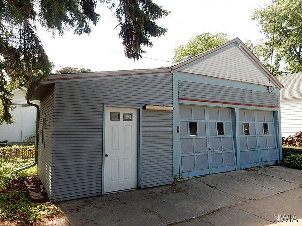 1st image of 2709 Jackson St