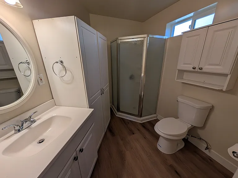 520 N Grand St #B — Photo 8