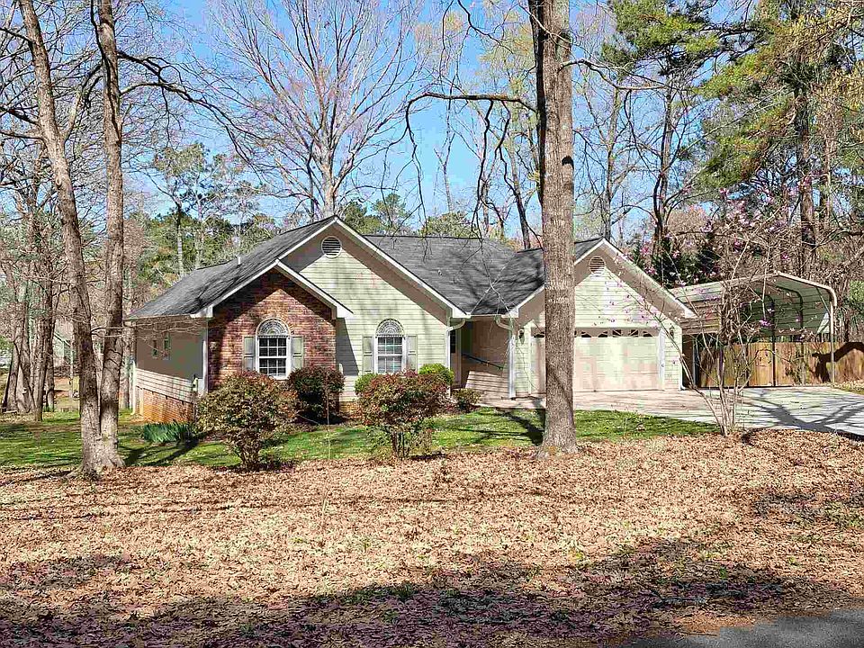 1st image of 108 N Hidden Lake Ln