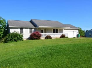 1951 E Wade Rd, Warsaw, IN 46580