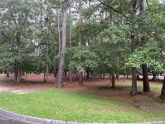 2nd image of 3536 Fairway Crest Drive SW