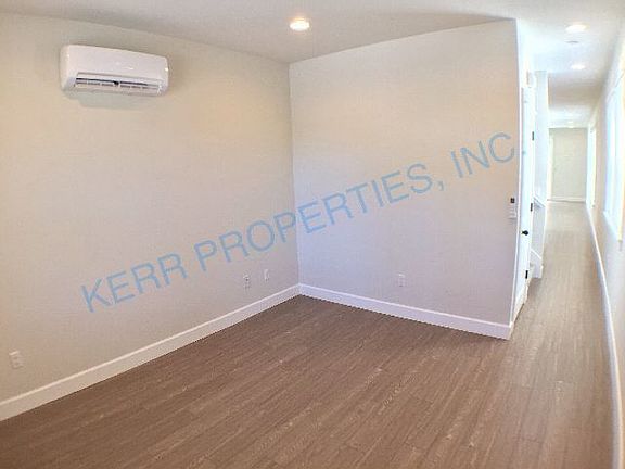 2nd image of 4922 SE 65th Ave