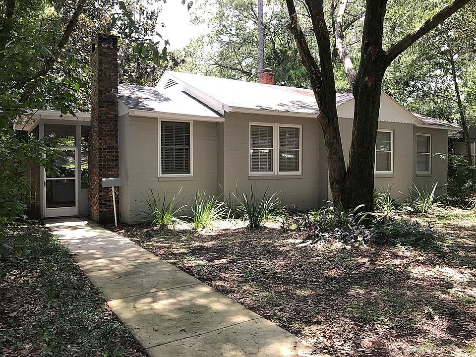 1st image of 917 NW 9th Ave