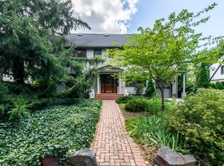 1928 Lorraine Pl, Ann Arbor, MI 48104