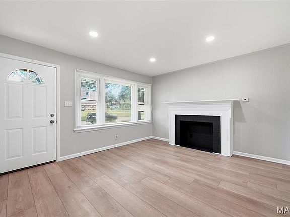 4th image of 9201 Guthrie Ave