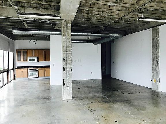 4th image of 8103 Biscayne Blvd #201