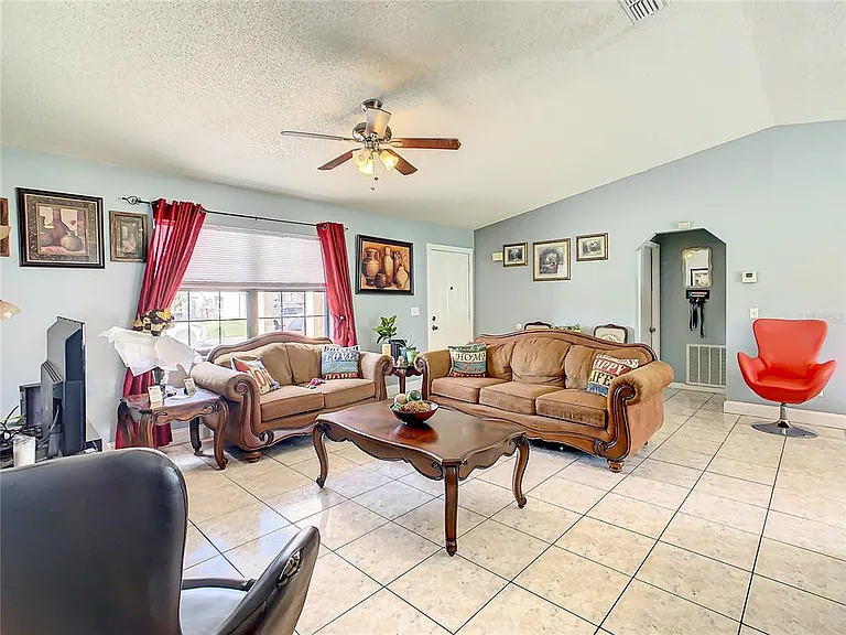 853 Blanc Ct — Photo 25
