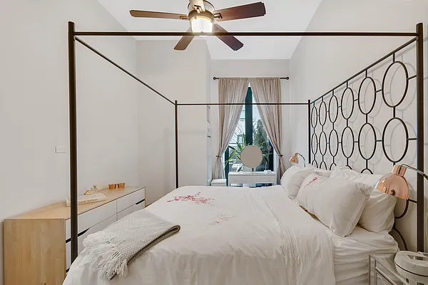 Rented by Corcoran | media 8