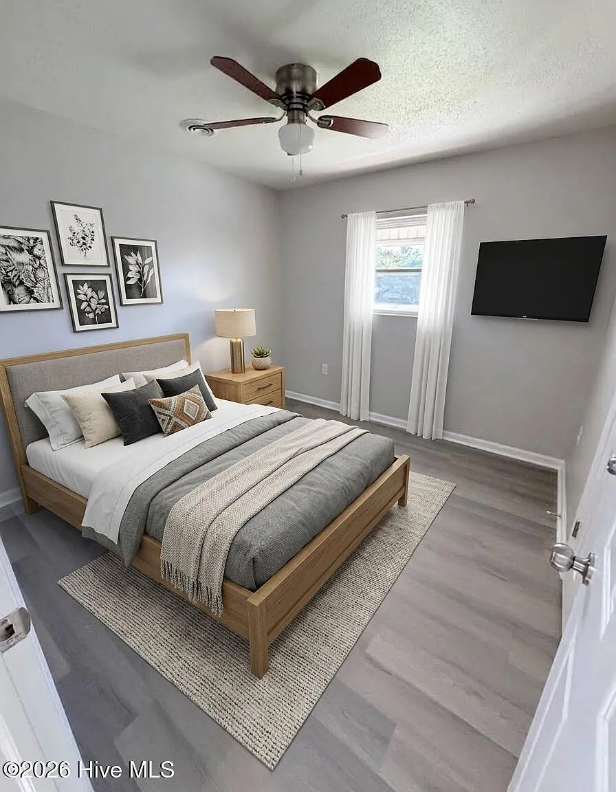 3 bed, 1.5 bath, 1250 sqft, $2,300 — Photo 4