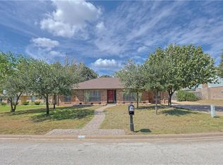 2903 Par Dr, Bryan, TX 77802
