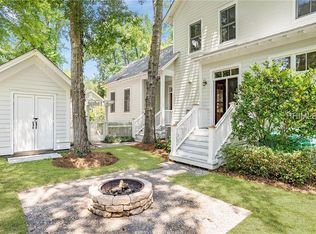 4 Colony Ct, Beaufort, SC 29906