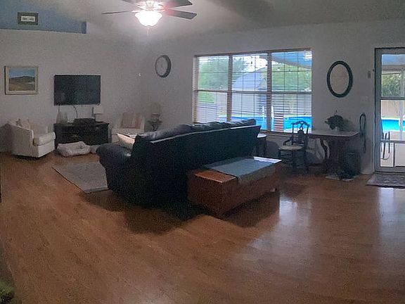 5th image of 2541 E Ashford Park Dr