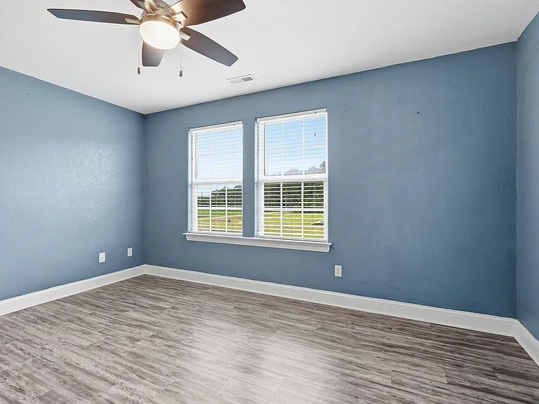 122 Rosedale Dr — Photo 29