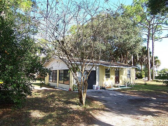 2br/1bath (292 Woodland Dr)