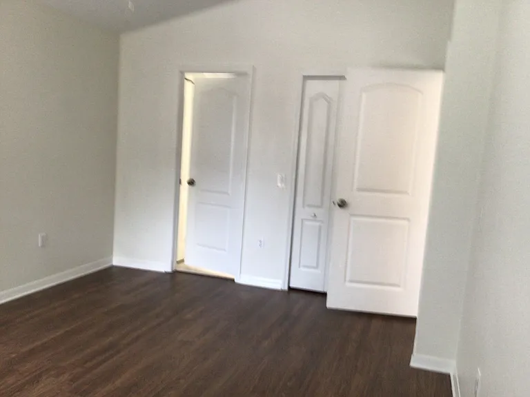 715 Somerstone Dr — Photo 8