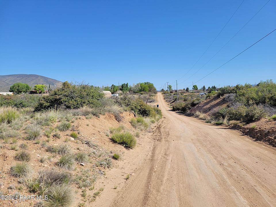 2nd image of 6800 S Musgrove Rd