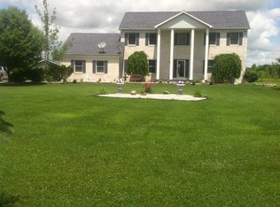 29521 33 Mile Rd, Richmond, MI 48062